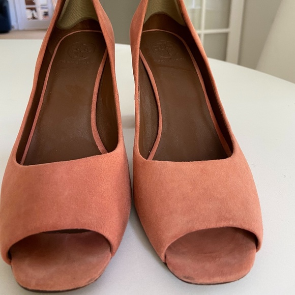 Tory Burch suede heel - Picture 4 of 6